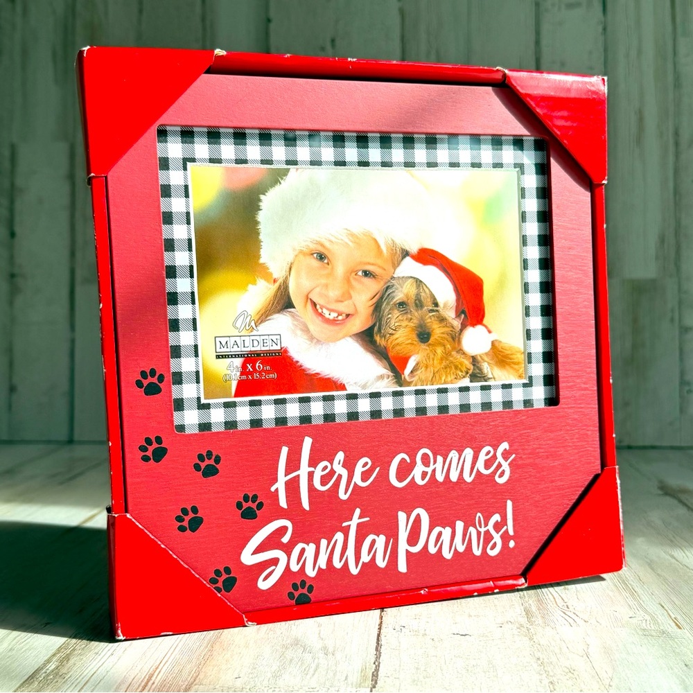 Here Comes Santa Paws Photo Frame for 4”x 6”